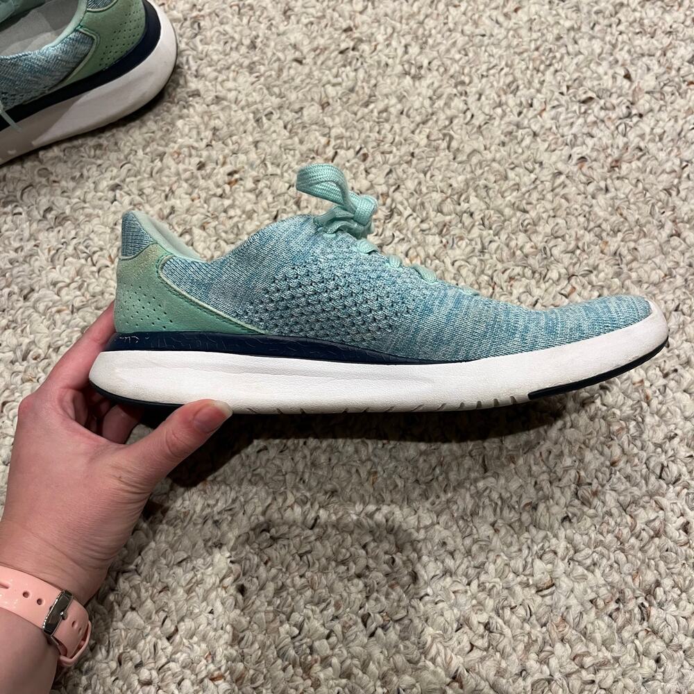 Kizik Lima Spearmint Green Hands Free Sneakers Sz 8 Womens Mens 6.5 Comfort - Picture 8 of 9